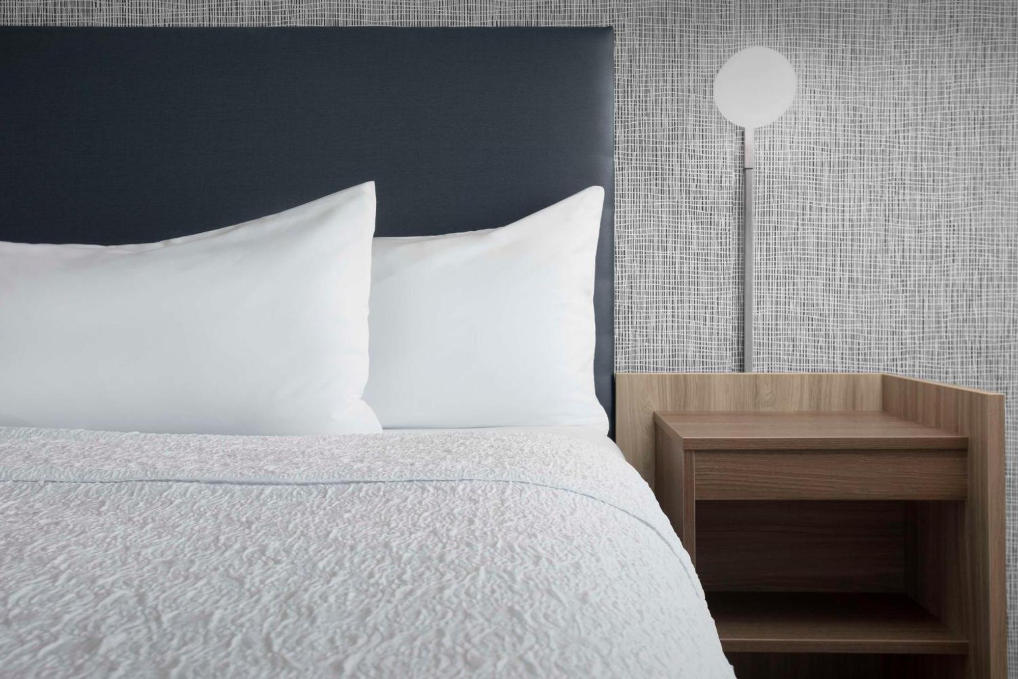 Home2 Suites By Hilton Huntsville Village Of Providence Eksteriør bilde